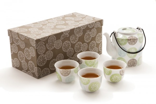 Porzellan Tee-Set in Geschenkbox